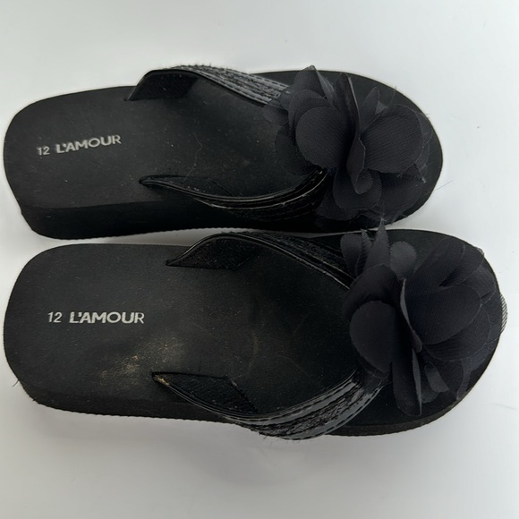 NEW L’Amour Girls Flip Flops, Platform, kids size 12 - Picture 4 of 5